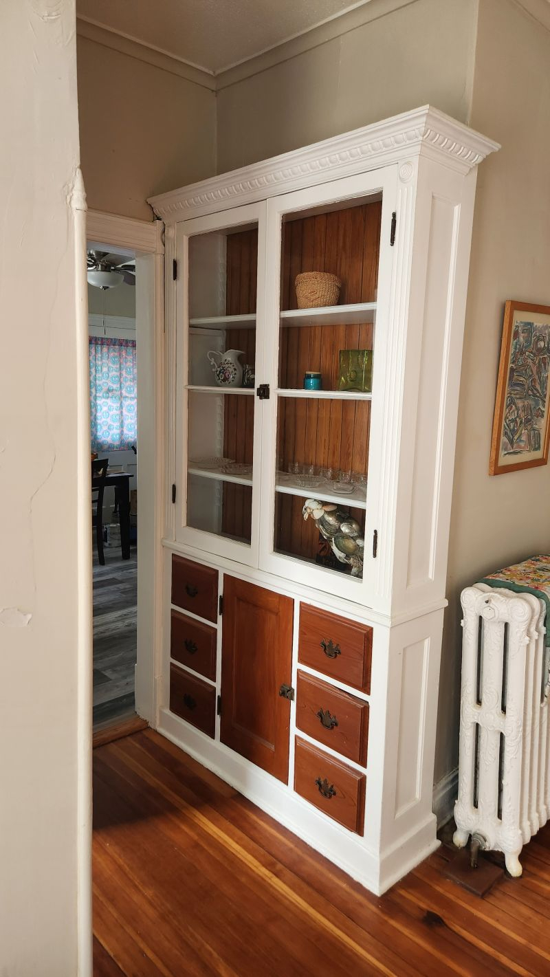 Single room in large apartment shared with 1 woman, no extra fees - Photo 12
