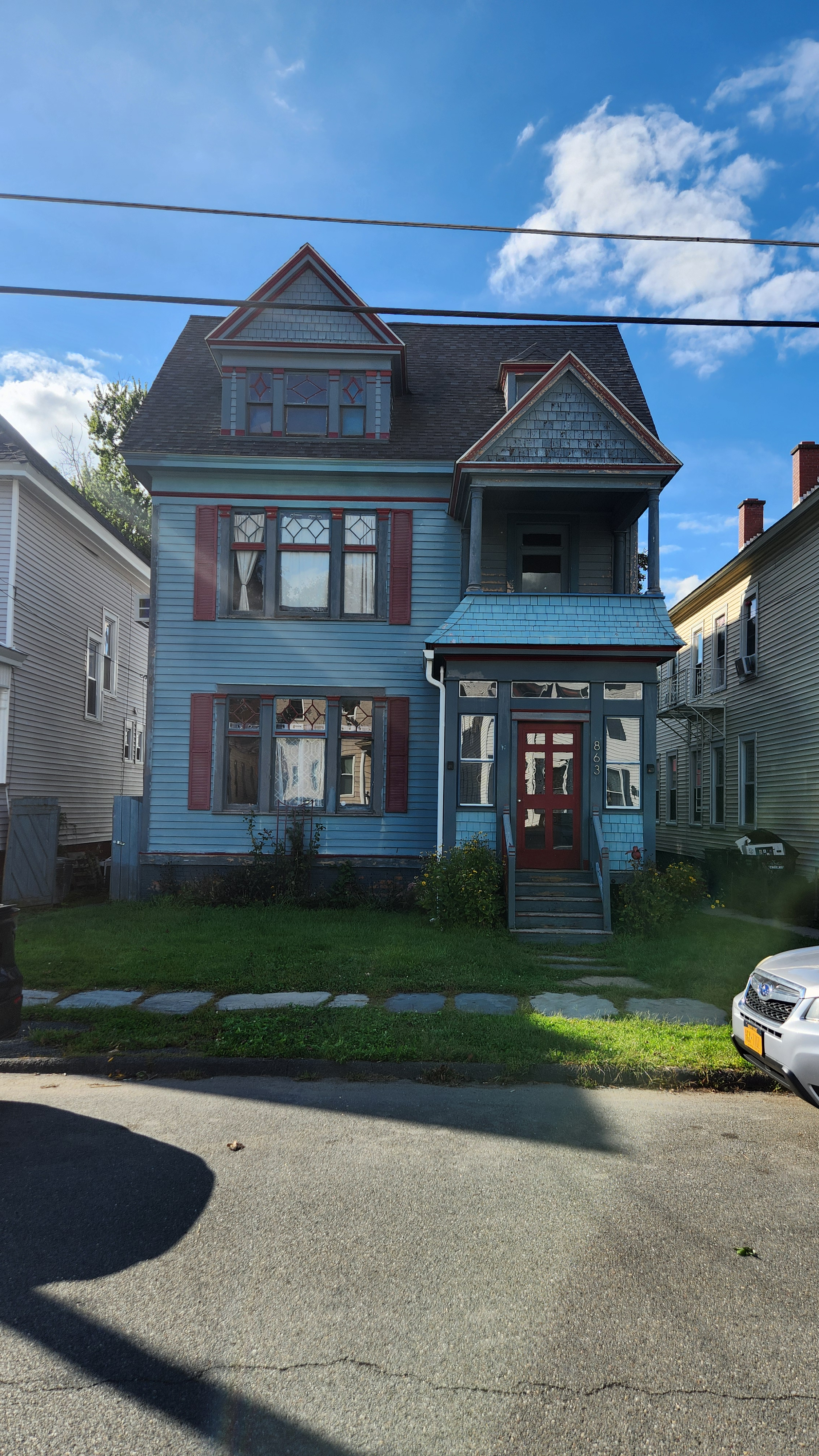 Single room in large apartment shared with 1 woman, no extra fees - Photo 3
