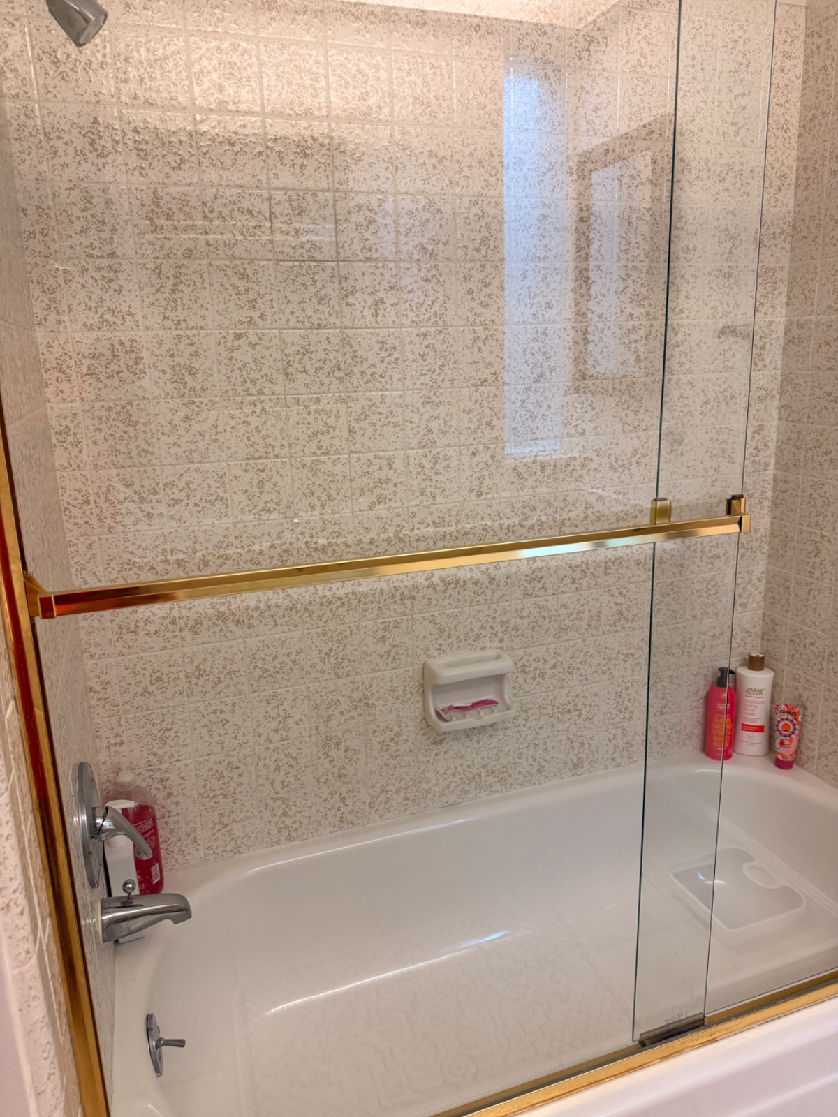 Mid-Century Townhome upstairs unit available - Photo 12