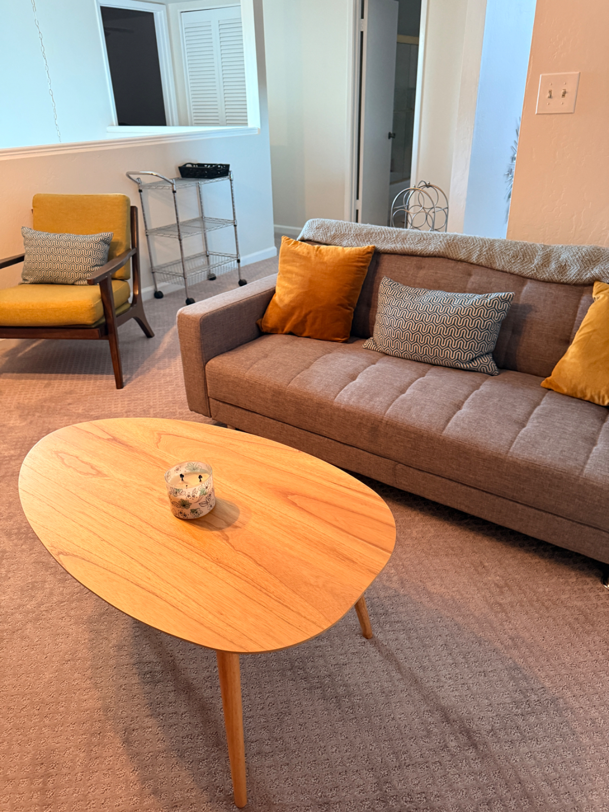 Mid-Century Townhome upstairs unit available - Photo 3
