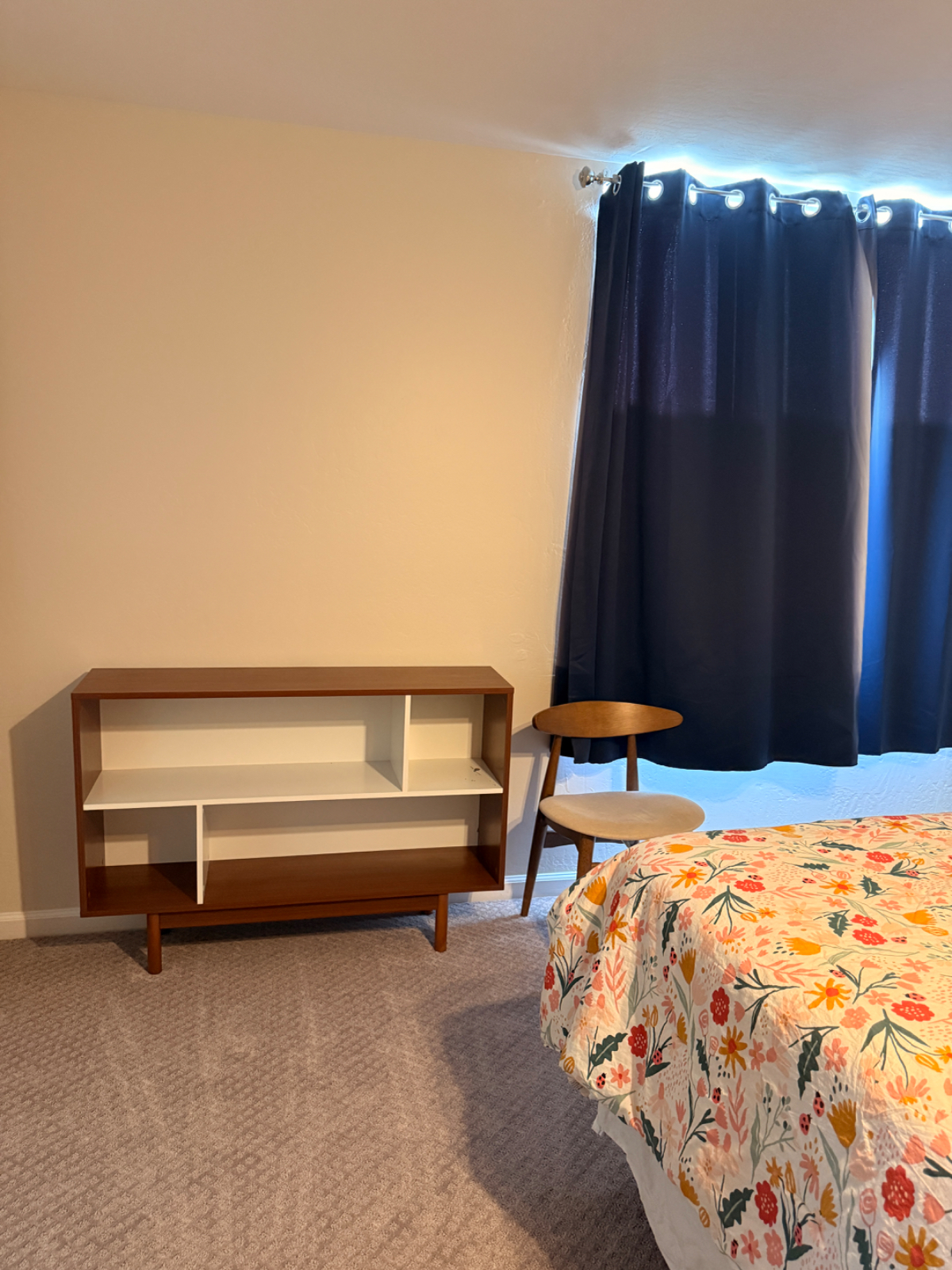Mid-Century Townhome upstairs unit available - Photo 9