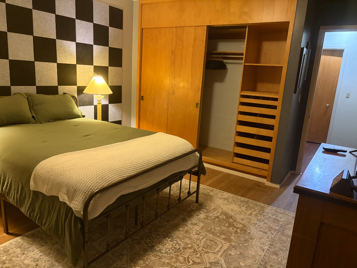 Pine Hollow Apartment at The Butte House - Photo 5