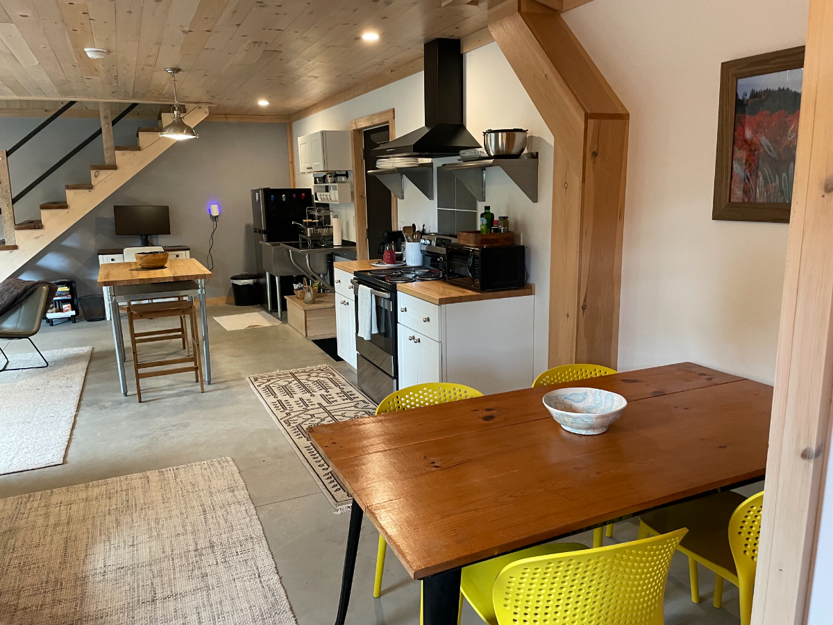 Peaceful Scandinavian Style Chalet - Photo 7