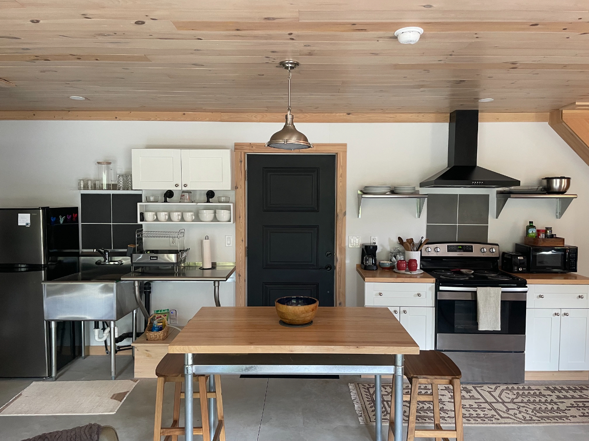 Peaceful Scandinavian Style Chalet - Photo 9