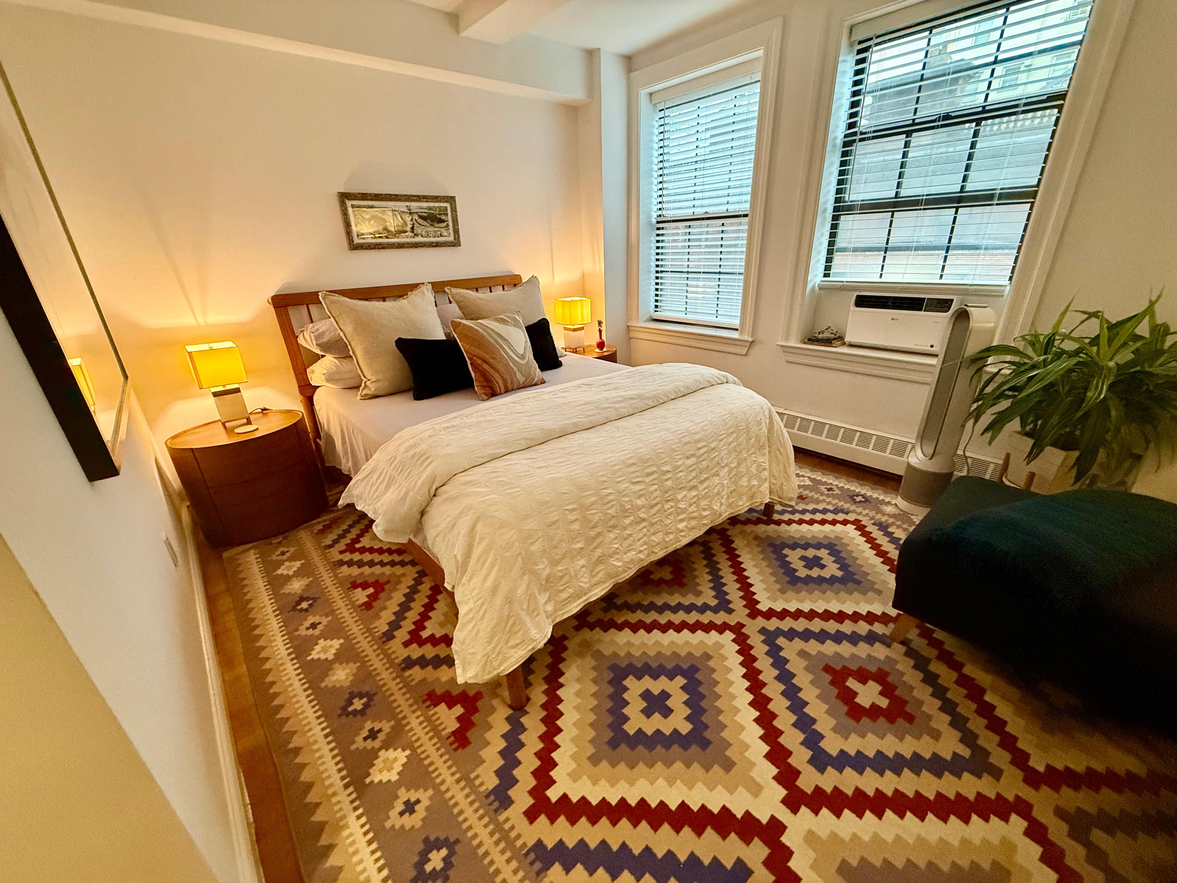 Two private guest rooms in Park Ave Apt | Close to NYU Langone, UN, Grand Central, Penn Station - Photo 2