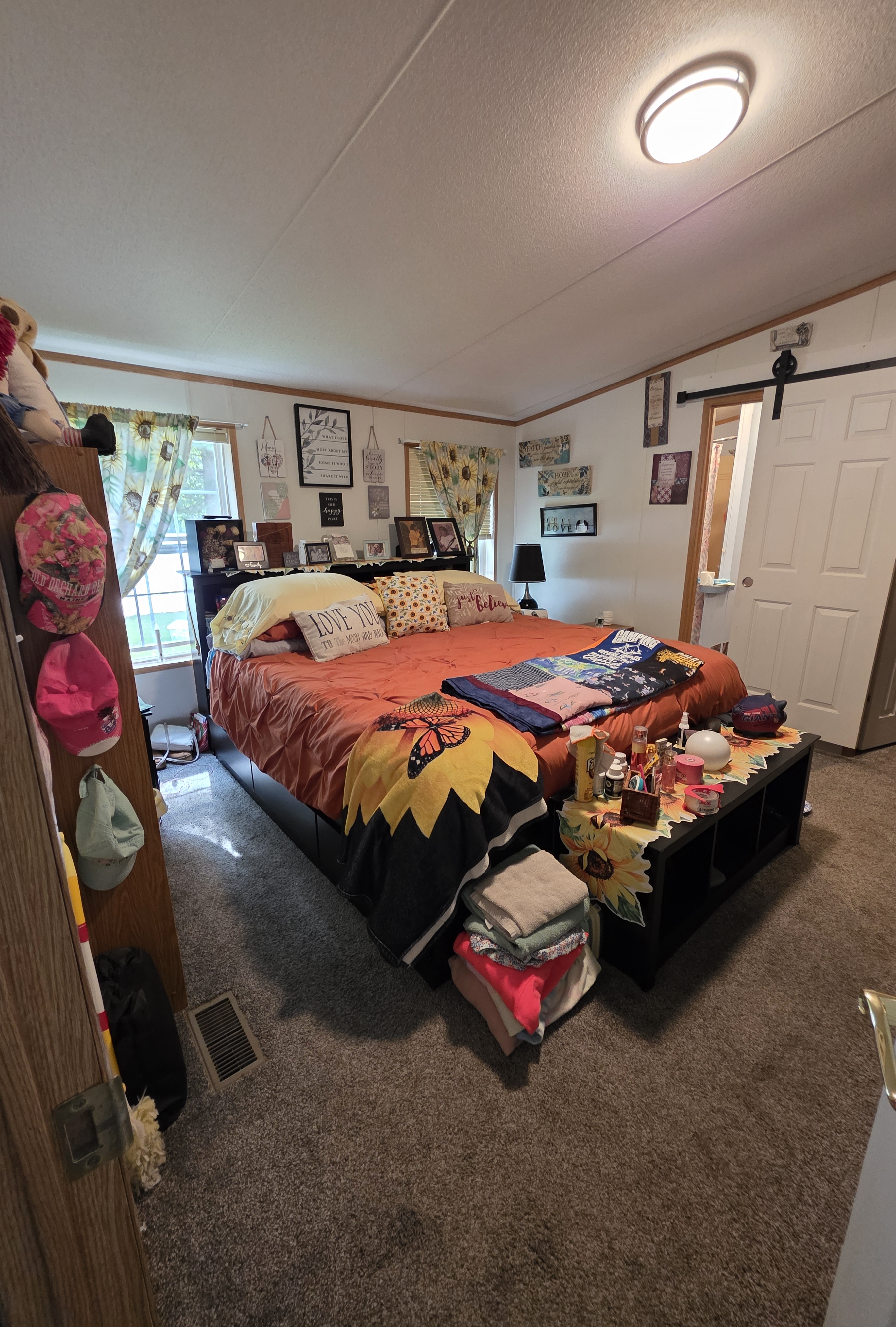 Fully furnished cozy country home - Photo 5
