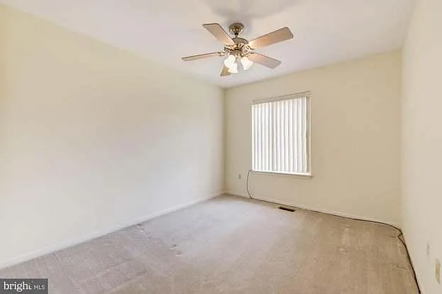 Spacious 4BR-3.5BA House w/ Parking, Fenced Patio | Walk to Metro & Downtown Takoma and Silver Sprin - Photo 3