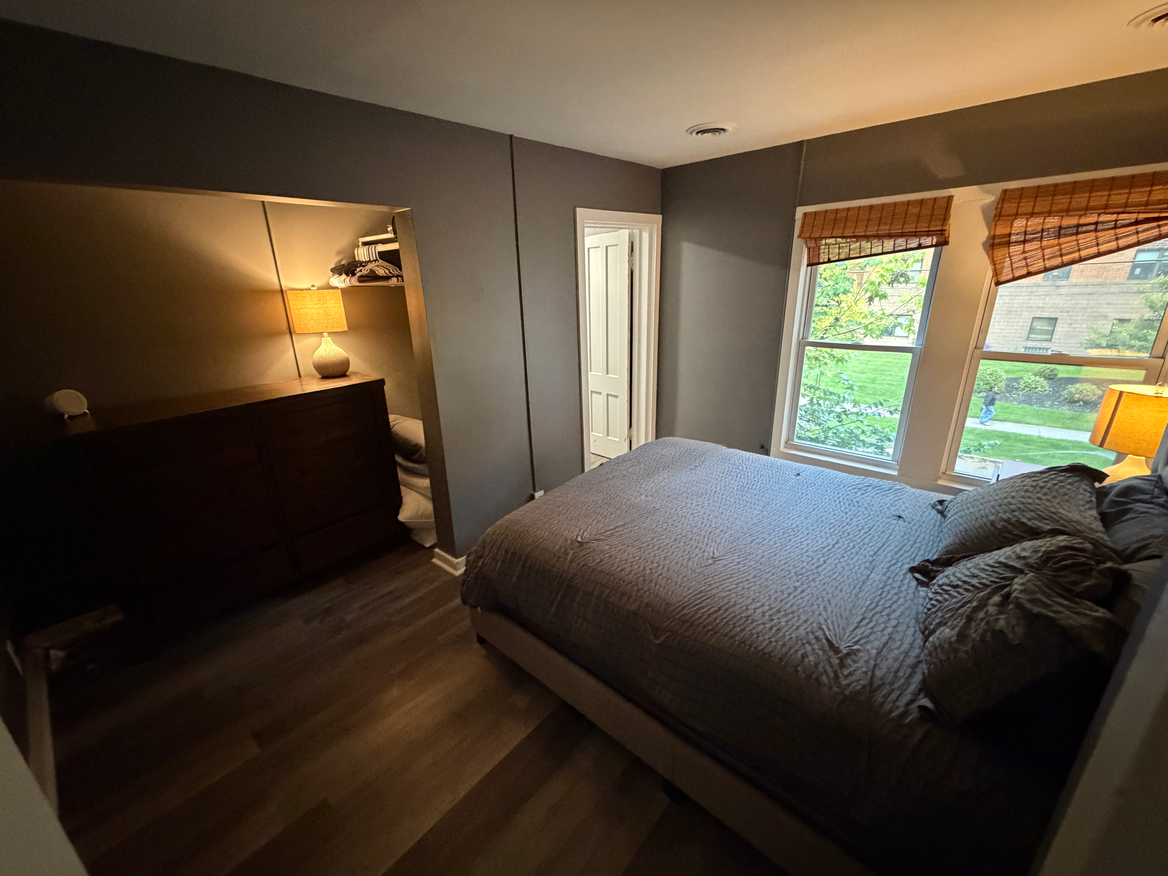 2 XL Bedrooms in Downtown Saratoga - Photo 6