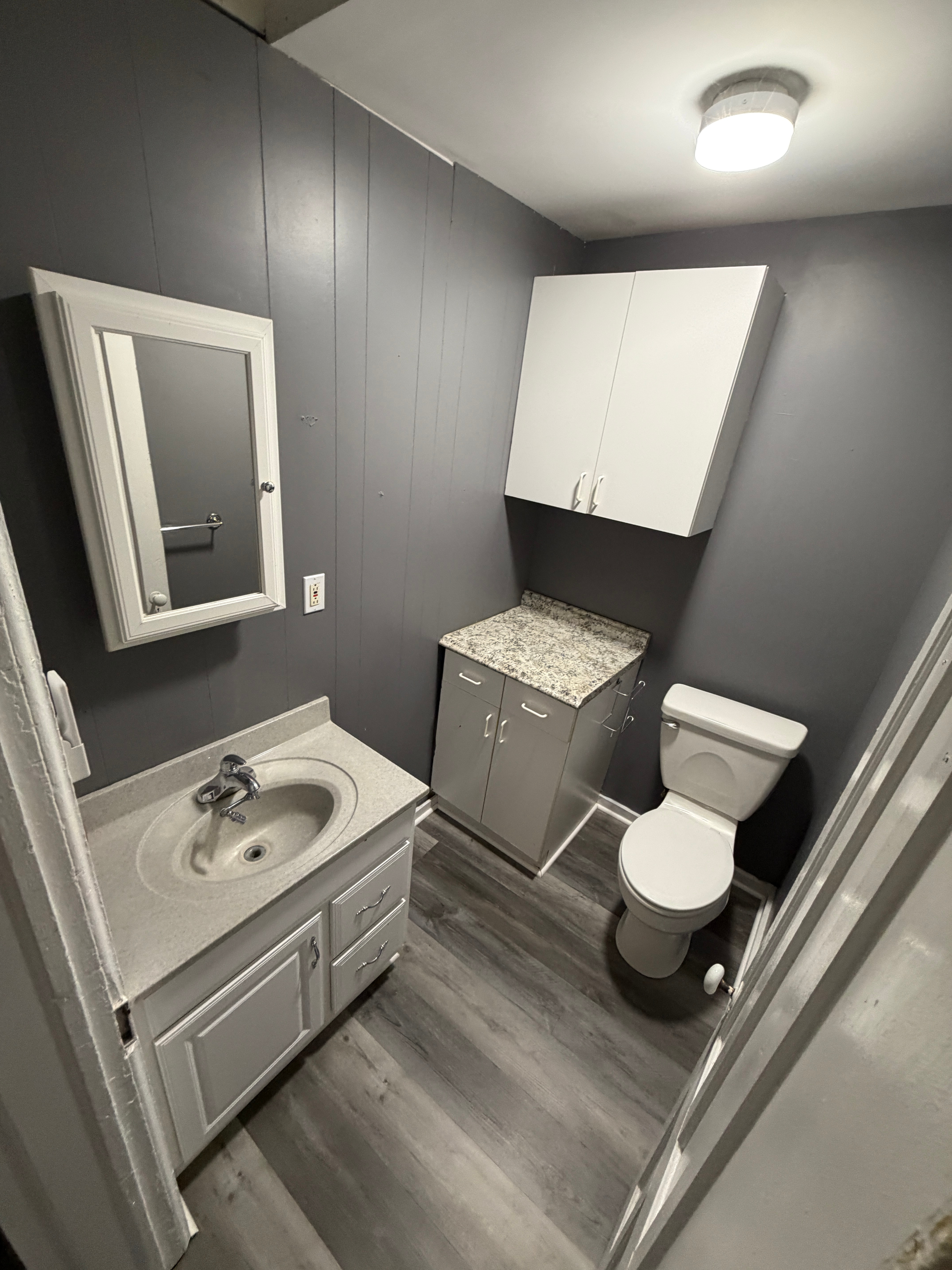 2 XL Bedrooms in Downtown Saratoga - Photo 8
