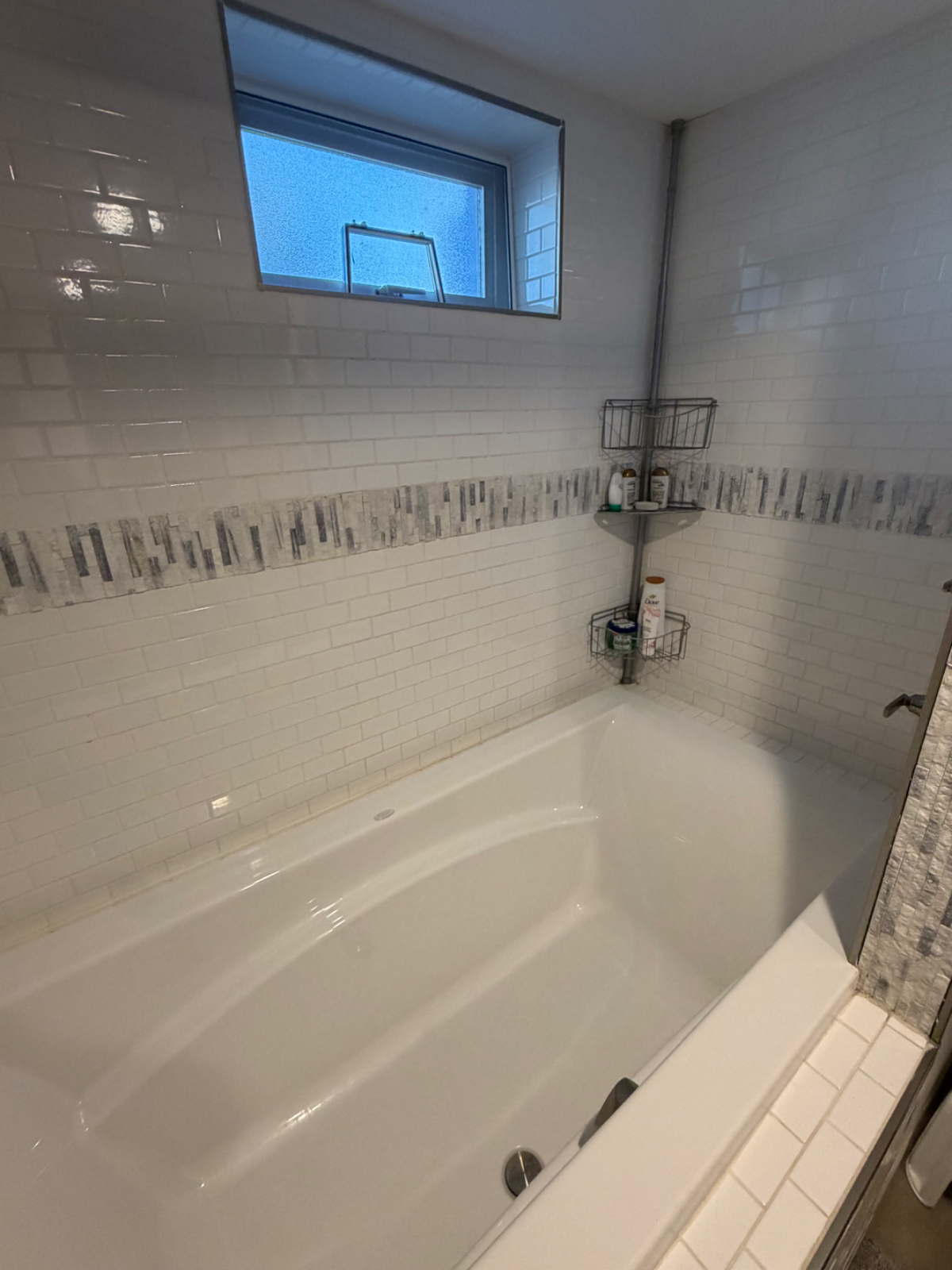 Hidden Gem basement apartment - Photo 5