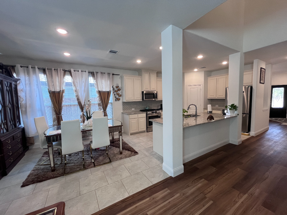 Move-in Ready Furnished 5Bed/3.5Bath in Commerce TX - Photo 9