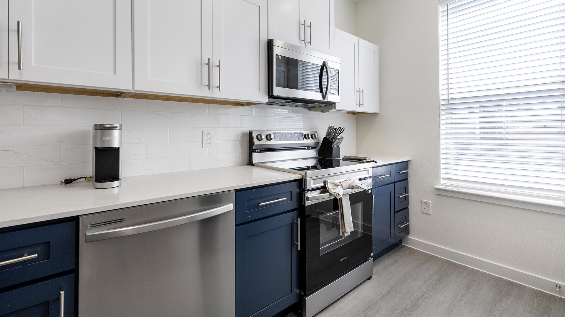 901 Rendon 111 - Photo 7