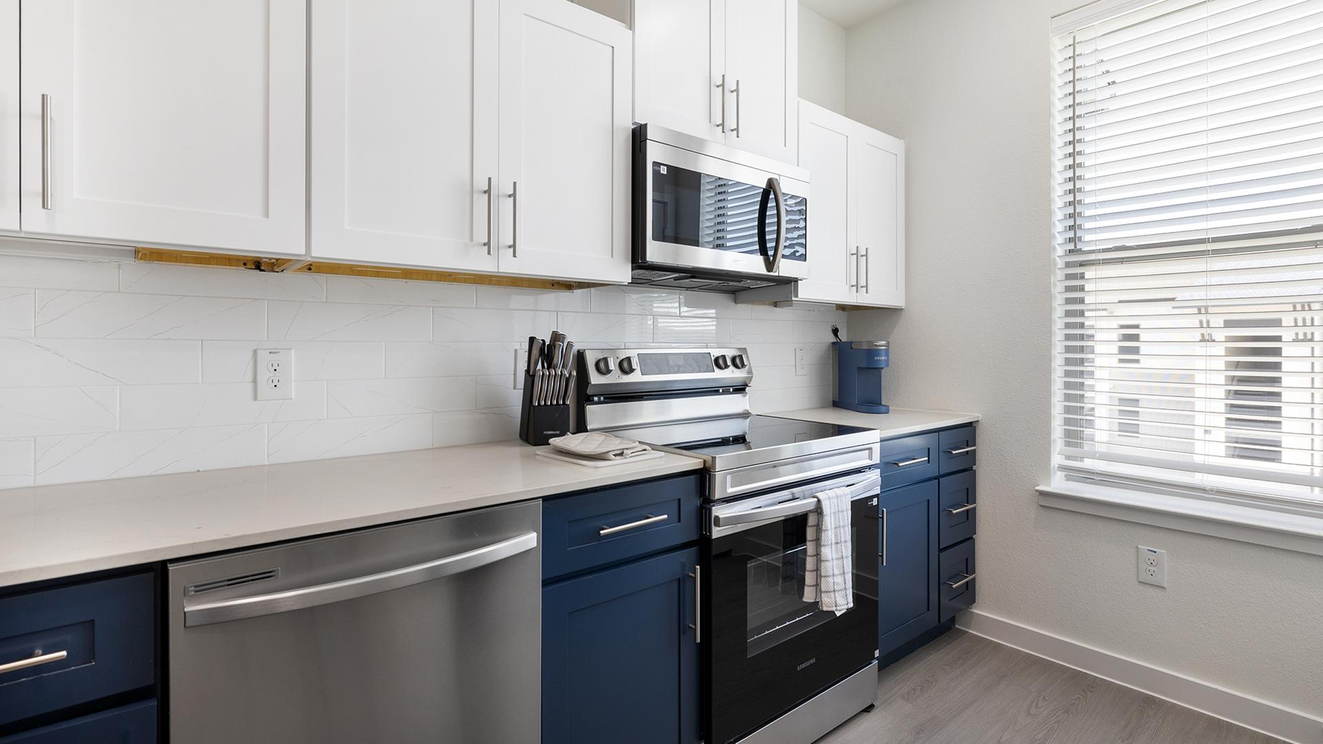 901 Rendon 111 - Photo 7