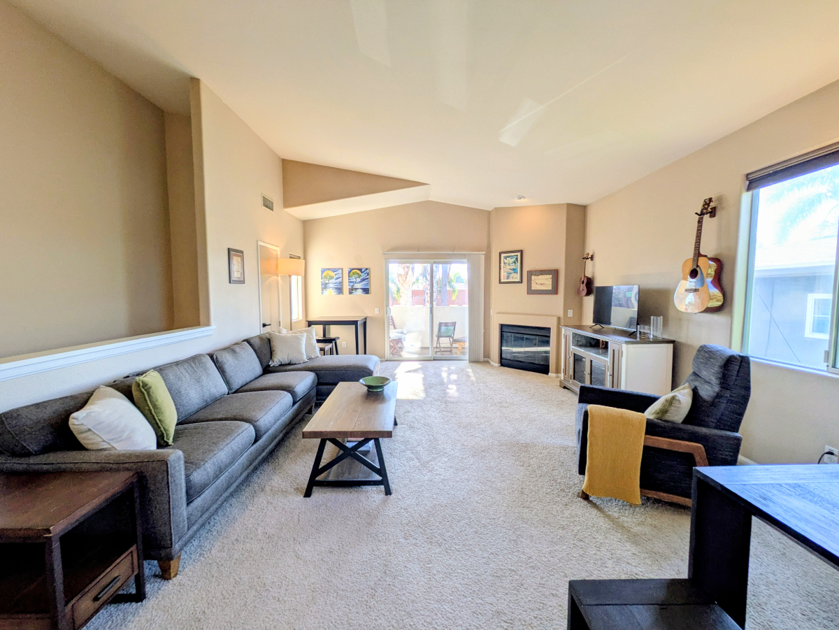 Walkable North Park Gem - Dual King Suites, Garage Parking, Gym, Dog-Friendly - Photo 4