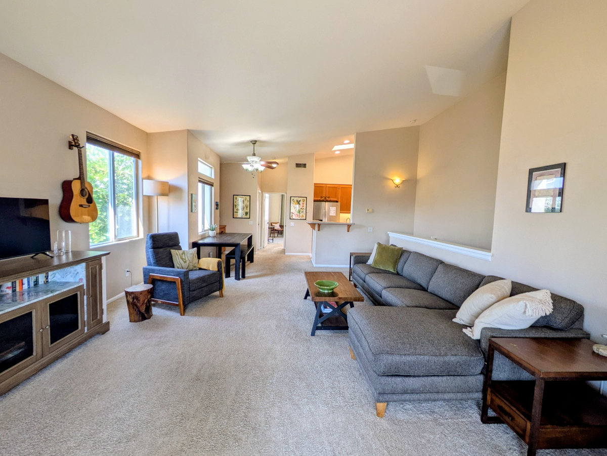 Walkable North Park Gem - Dual King Suites, Garage Parking, Gym, Dog-Friendly - Photo 6