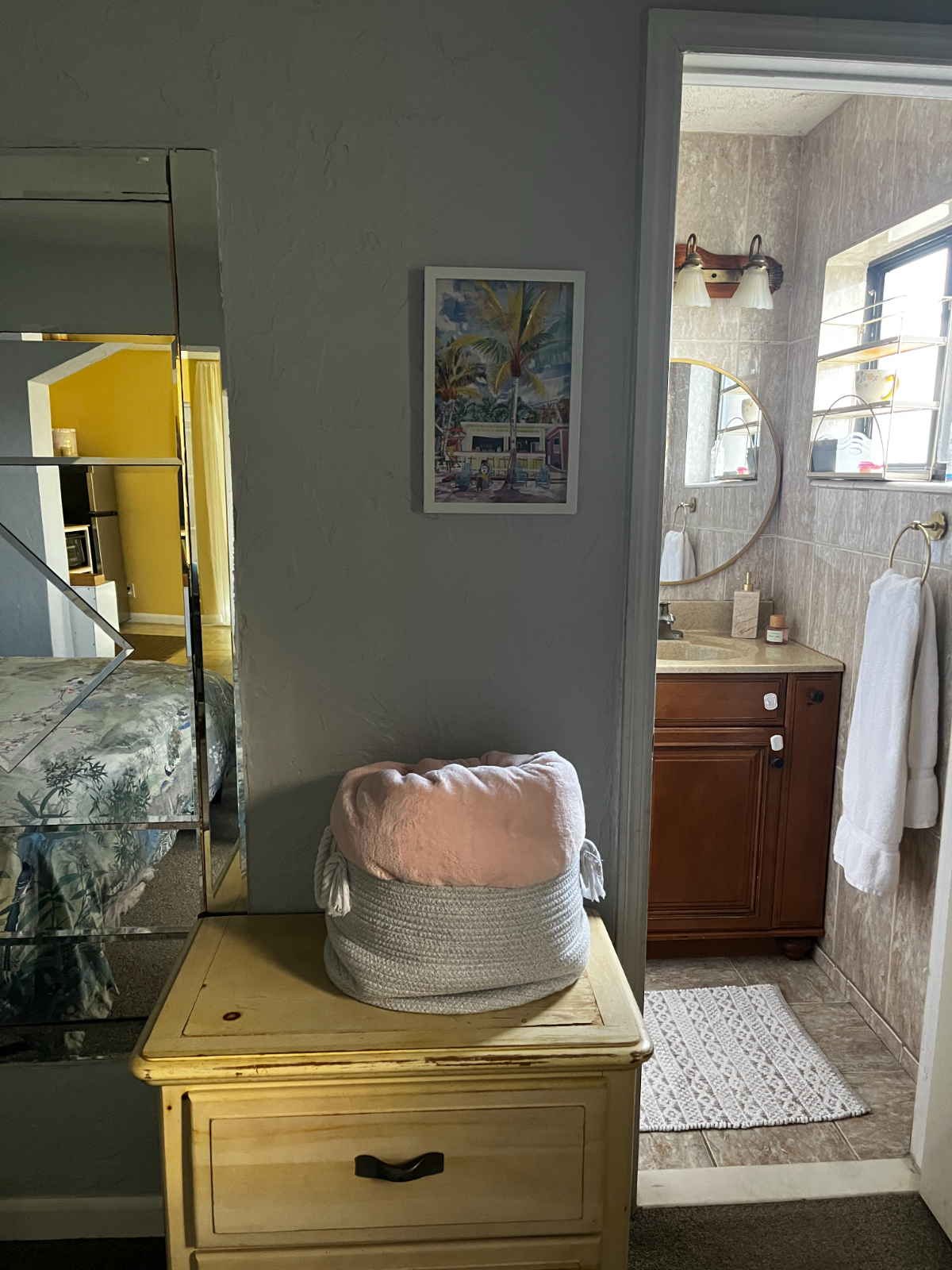 Sunshine Hideaway | Private Furnished Apartment + Fenced Yard - Photo 6