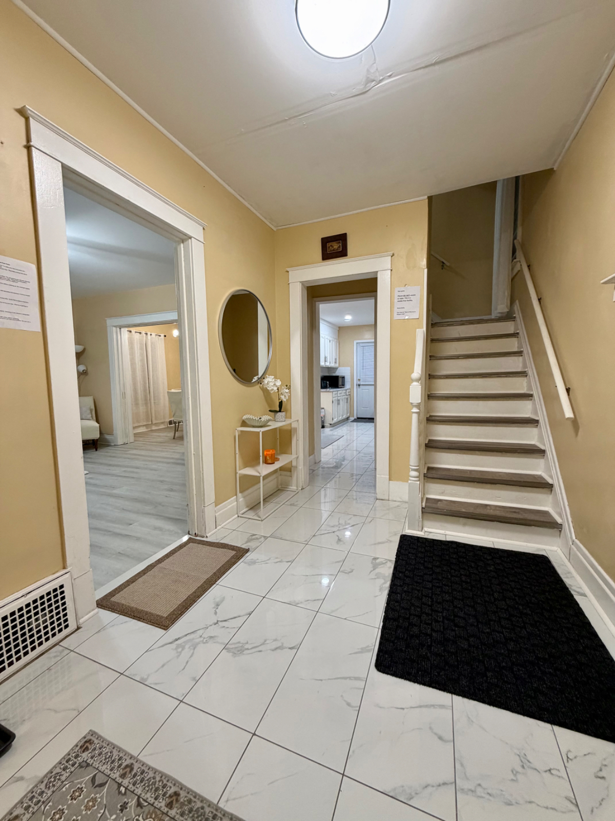 Spacious 4-Bedroom Home - Perfect for Families & Groups - Photo 6