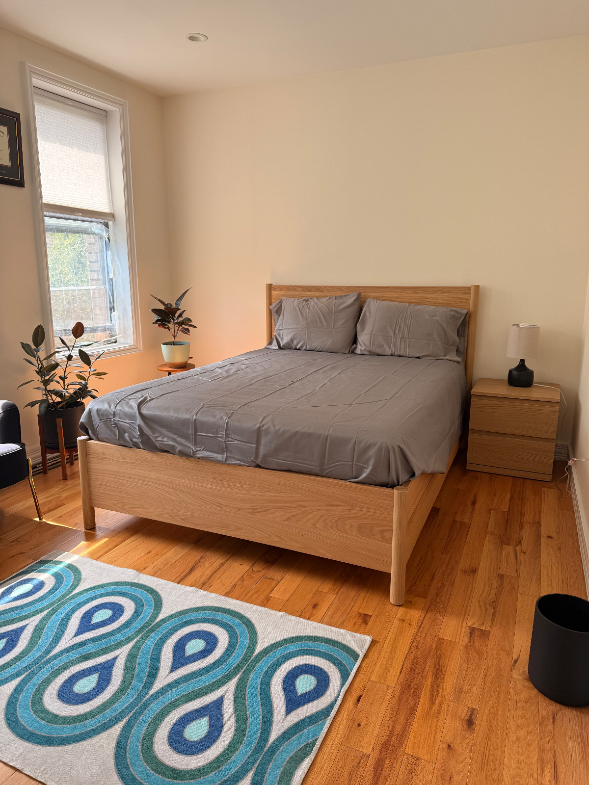 Peaceful Guest Bedroom- Perfect for Travel Nurses/Travel Educators and Graduate Students - Photo 2