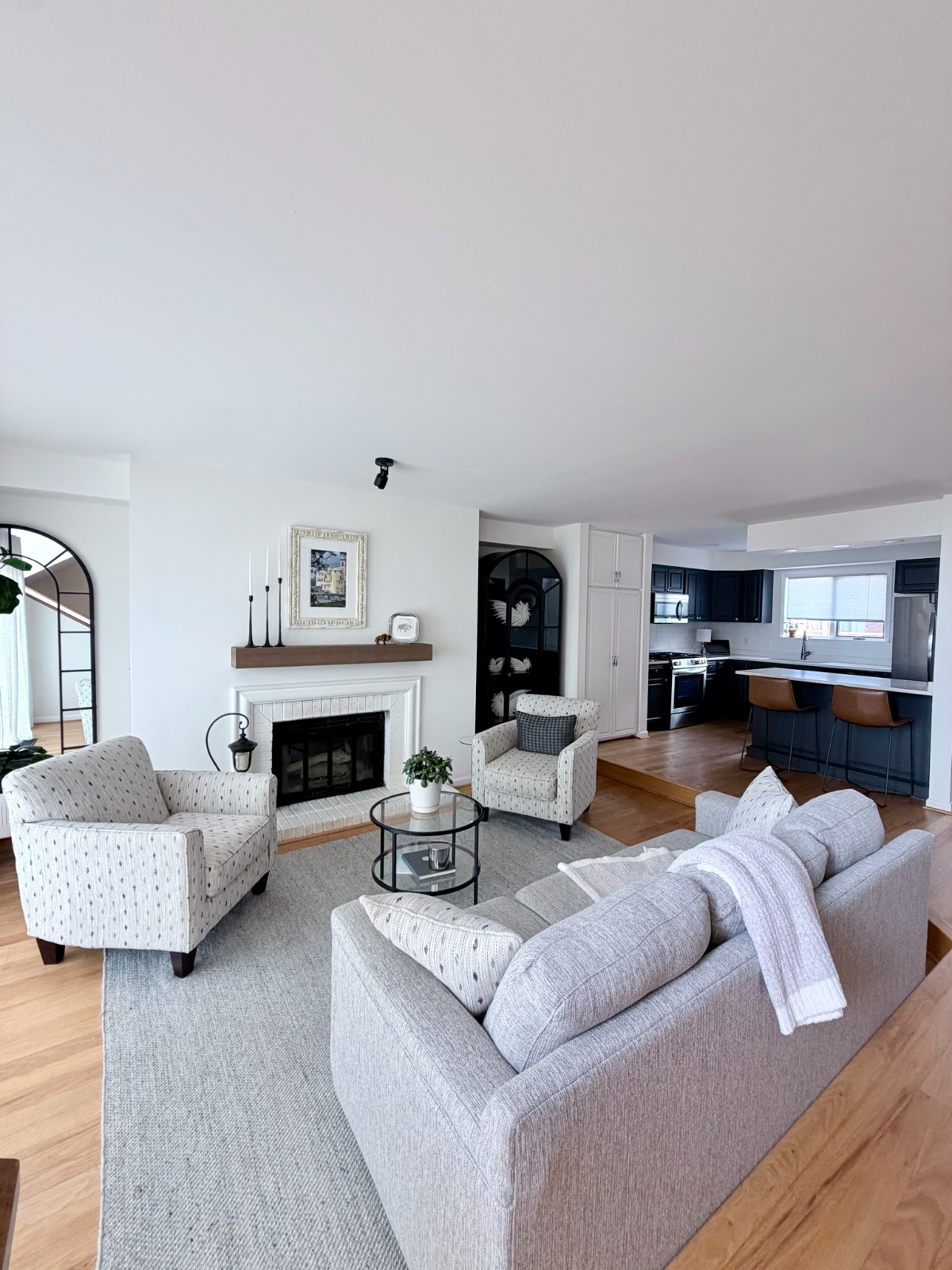 Beautifully Furnished Condo on Buffalo Waterfront - Photo 9