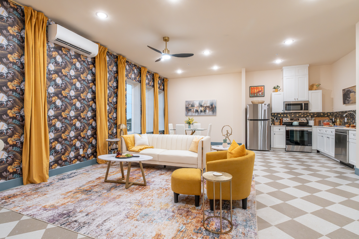Sunny 1BR loft in Heart of Downtown Bryan - Photo 11