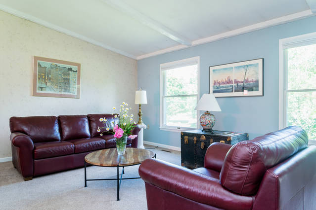 Quiet Room in Peaceful Picturesque Rural Setting Close to All(2 rooms available 1 with private bath - Photo 3
