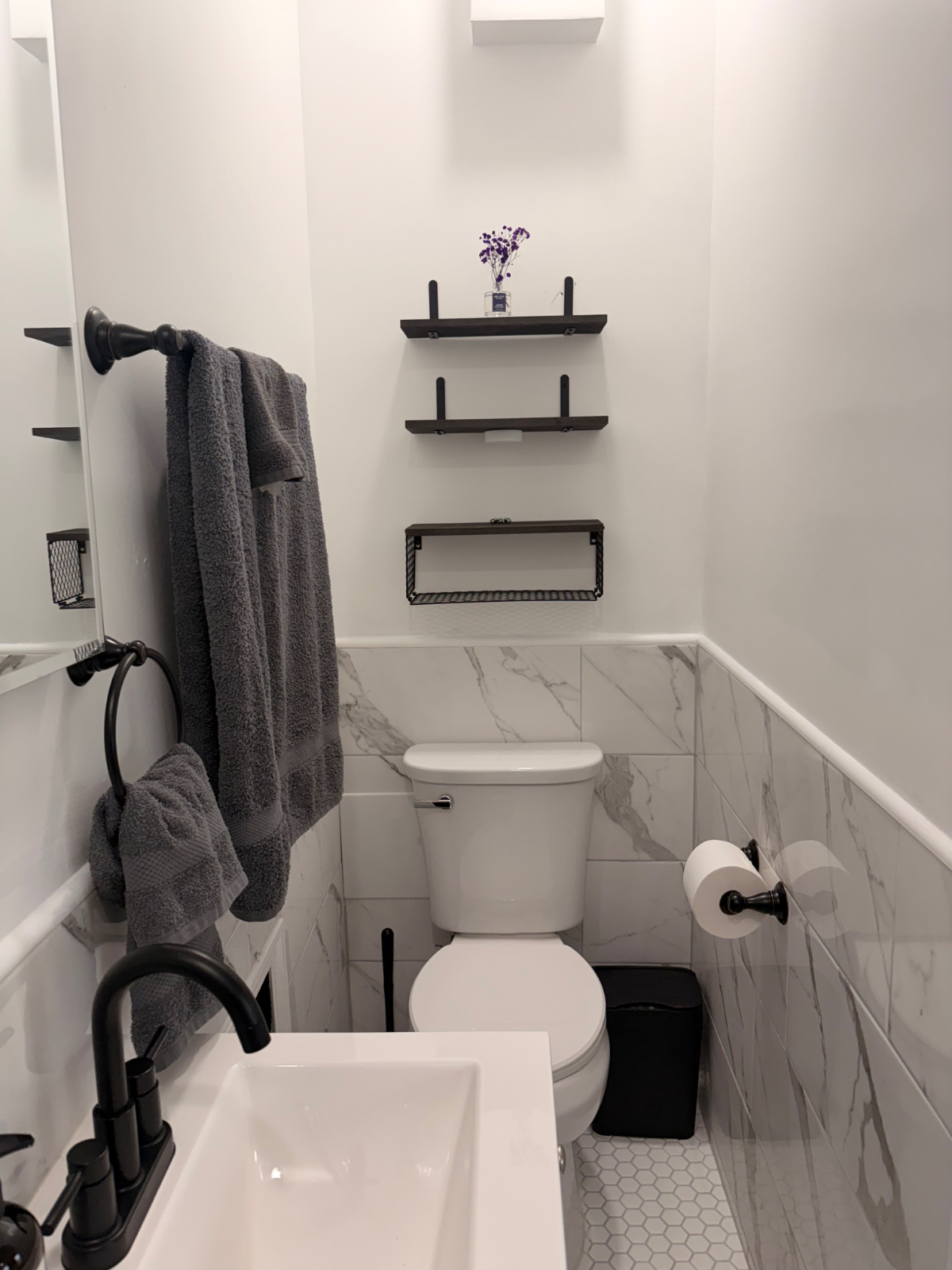 Stylish Private Furnished Room + Private Bath | Utilities Included - Photo 6