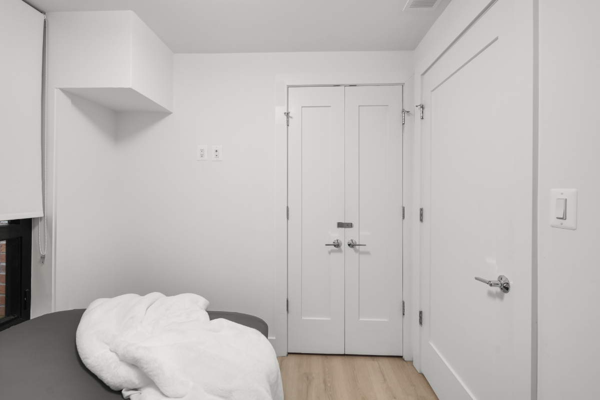 Private Bedroom in Dupont Circle 1918 A - Photo 3