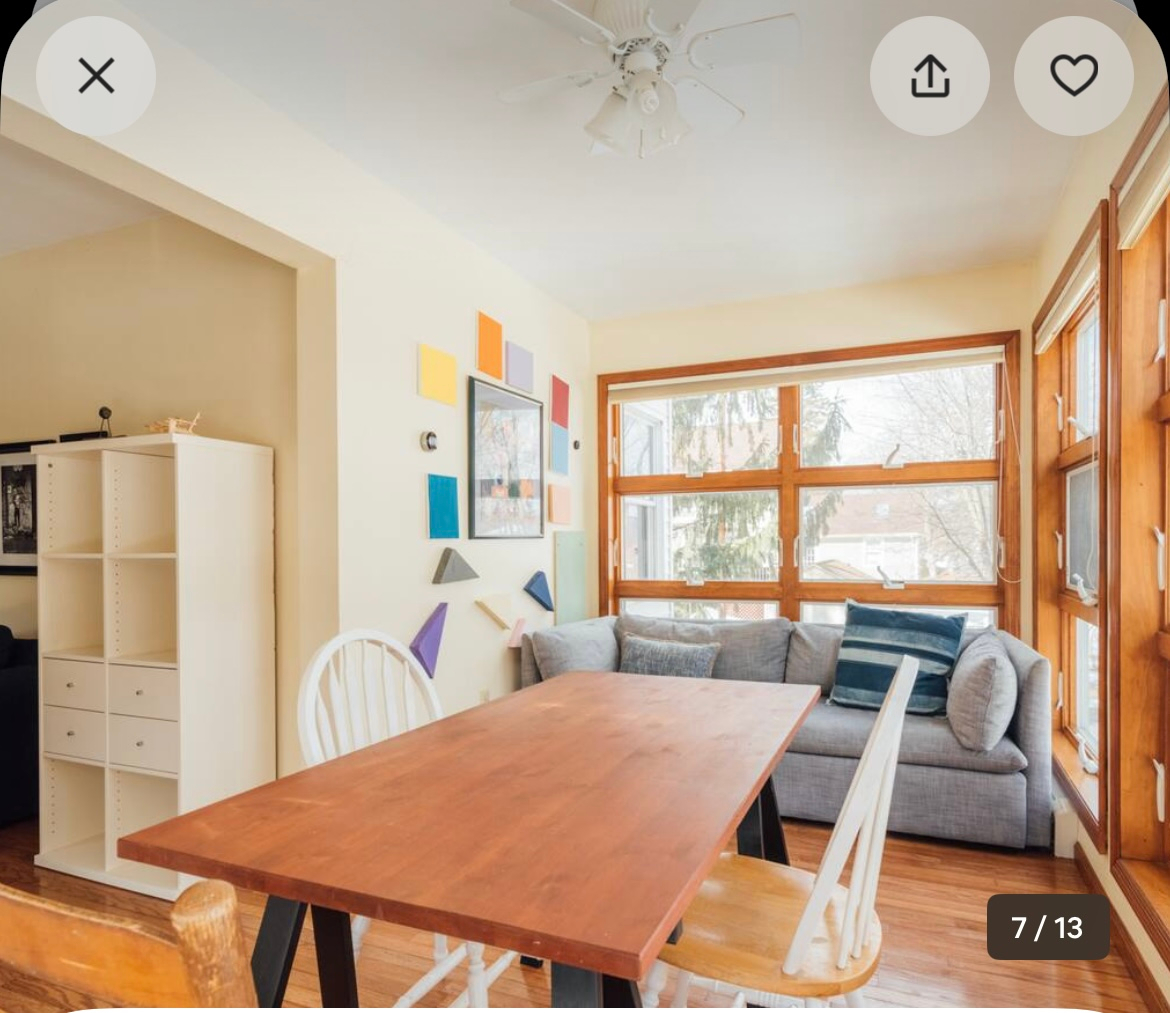 One-Bedroom Apartment Sunny Hardwood Floors Pets OK - Photo 9
