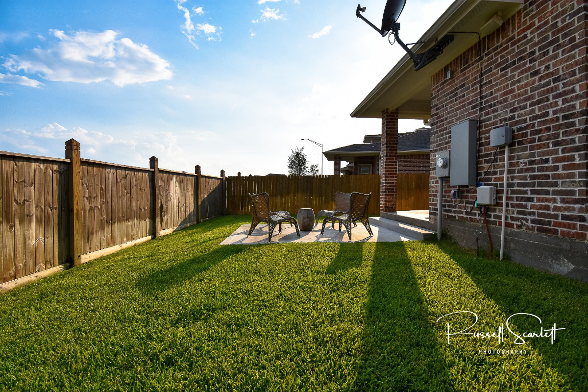 Hullabaloo House with all the comforts of home! - Photo 12