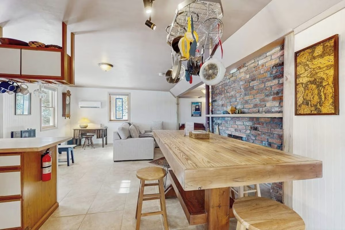 Cozy Mountain Retreat with Five-Peak Views, Private Pond, Deck & Fitness Area l Peaceful Pittsfield  - Photo 4