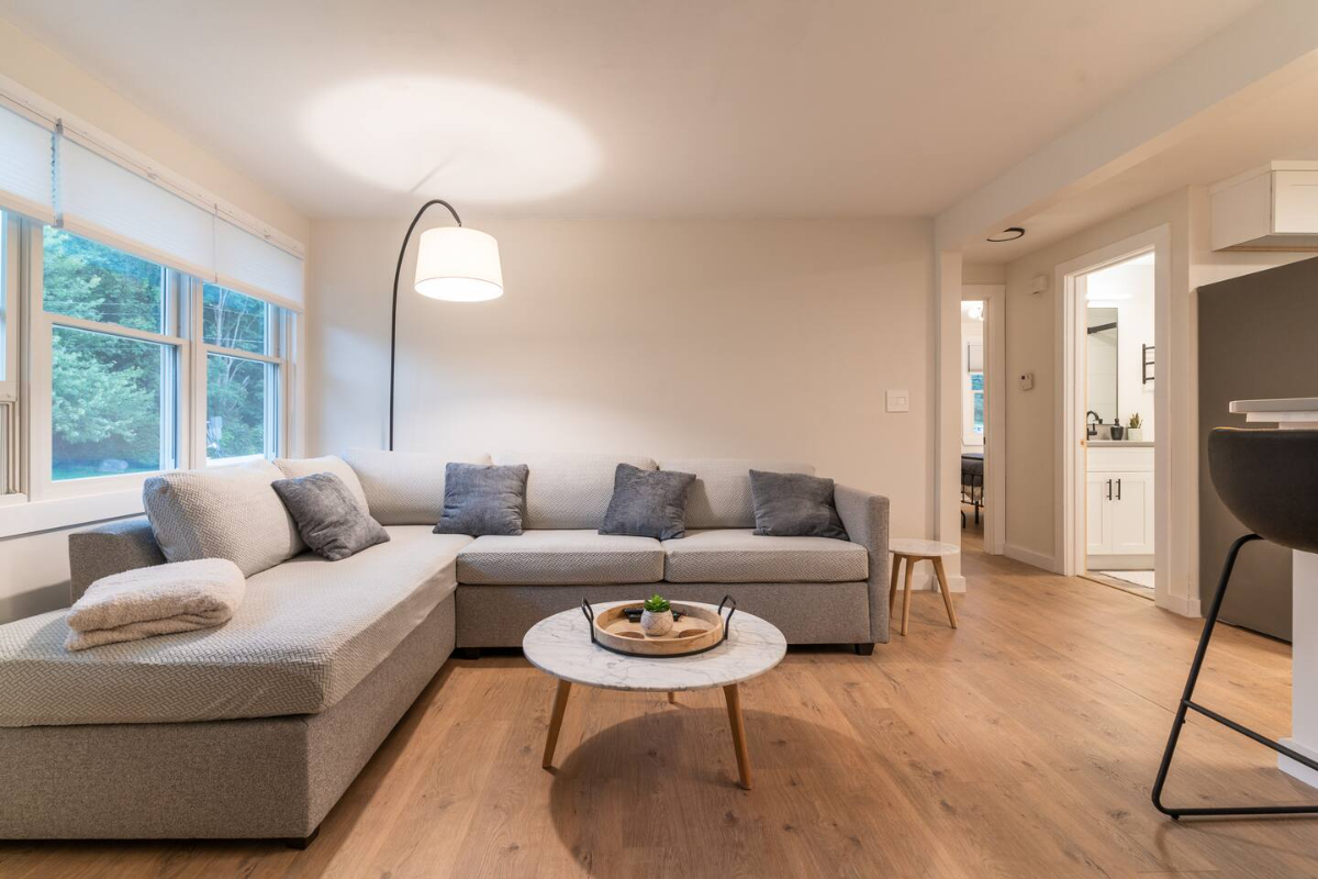 Modern 2-Bed Apartment-Shelburne - Photo 1