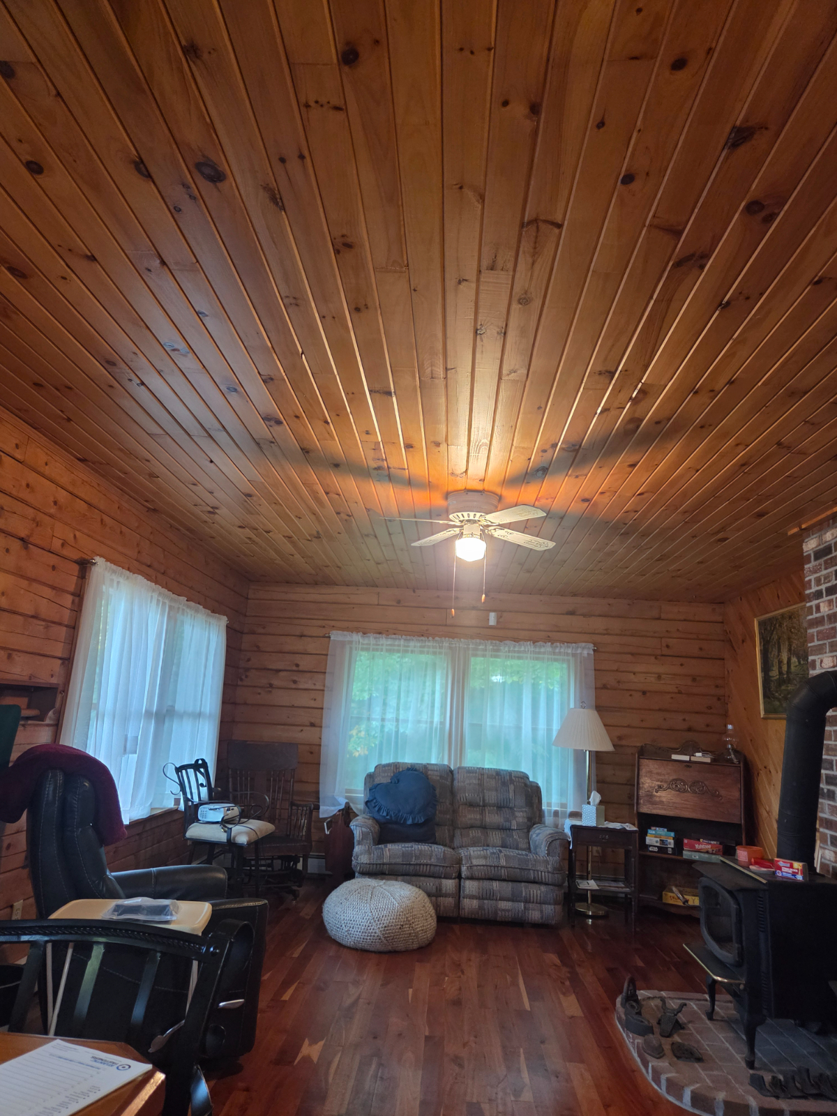 Peaceful Lakefront Home with Cozy Fireplace & Utilities Included - Photo 4
