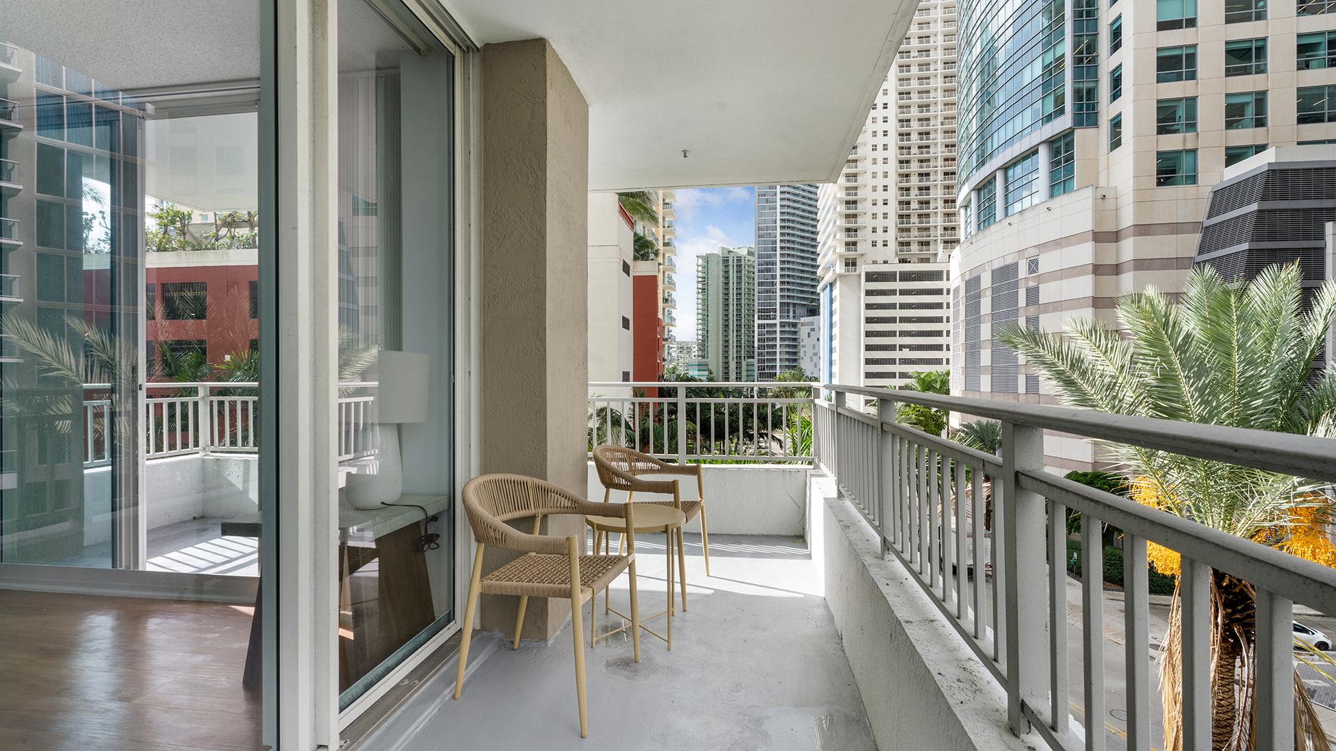 Yacht Club at Brickell 605 - Photo 12