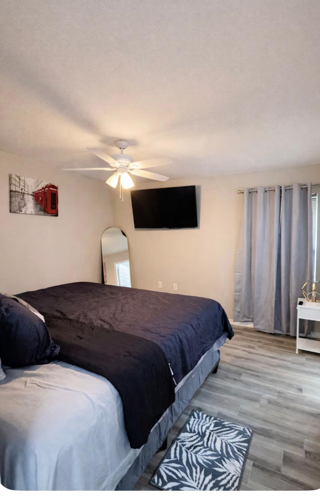 Cozy Furnished Home Perfect for Traveling Professional - Photo 2