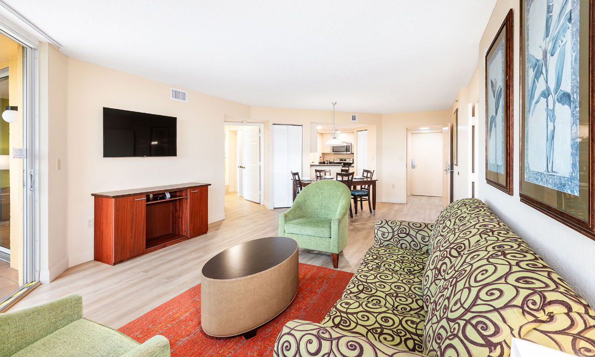 Vacation Village Bonaventure Deluxe One Bedroom King Suite with Sofa sleeper - Photo 3