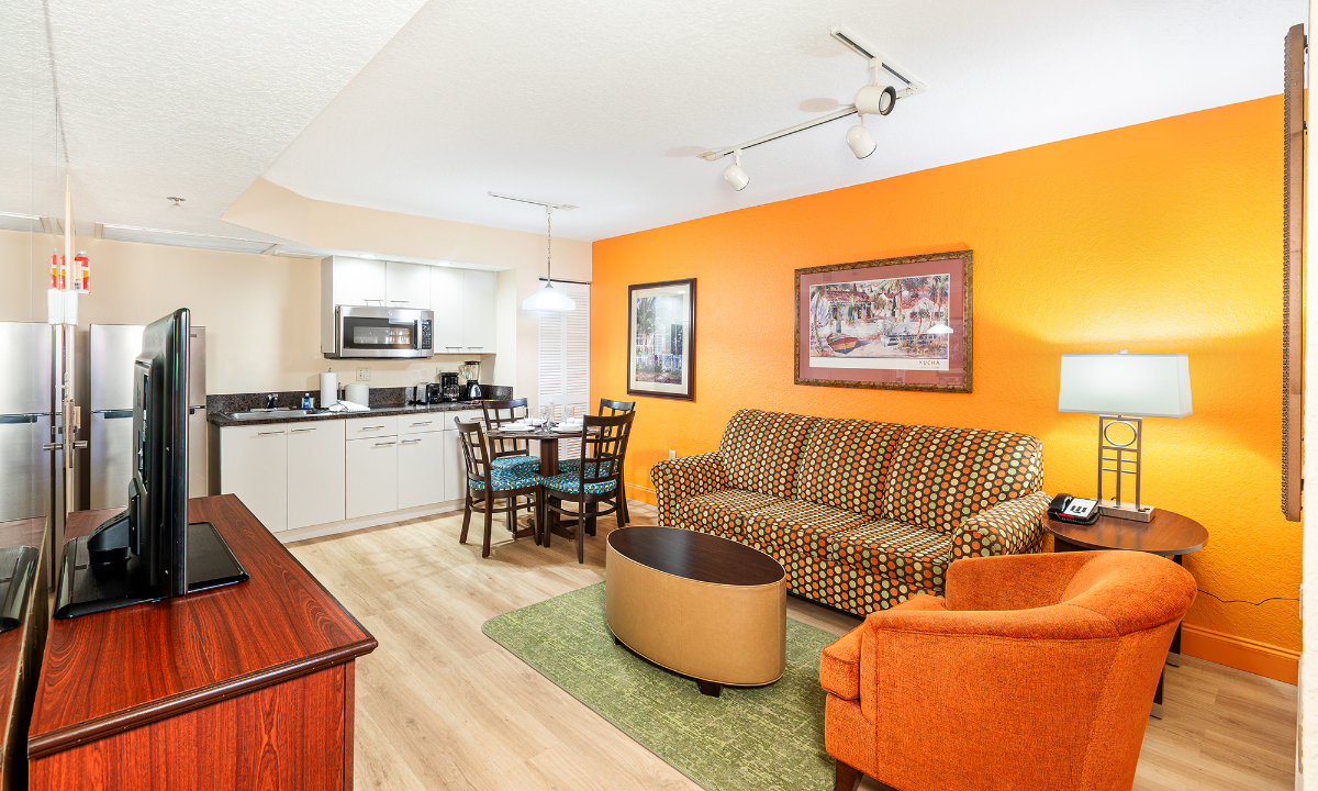 Vacation Village Bonaventure Deluxe One Bedroom King Suite with Sofa sleeper - Photo 11