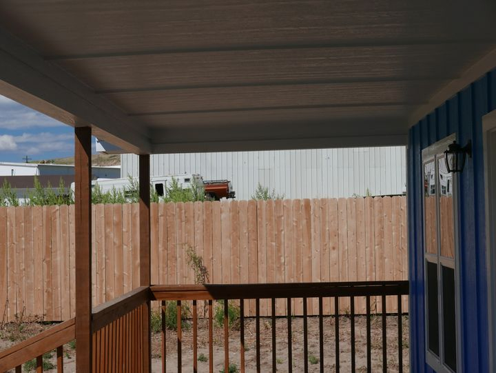 Brand-New Furnished 2BR with Utilities, Wi-Fi & Mountain Views - Near the Bighorn Mountains - Photo 12
