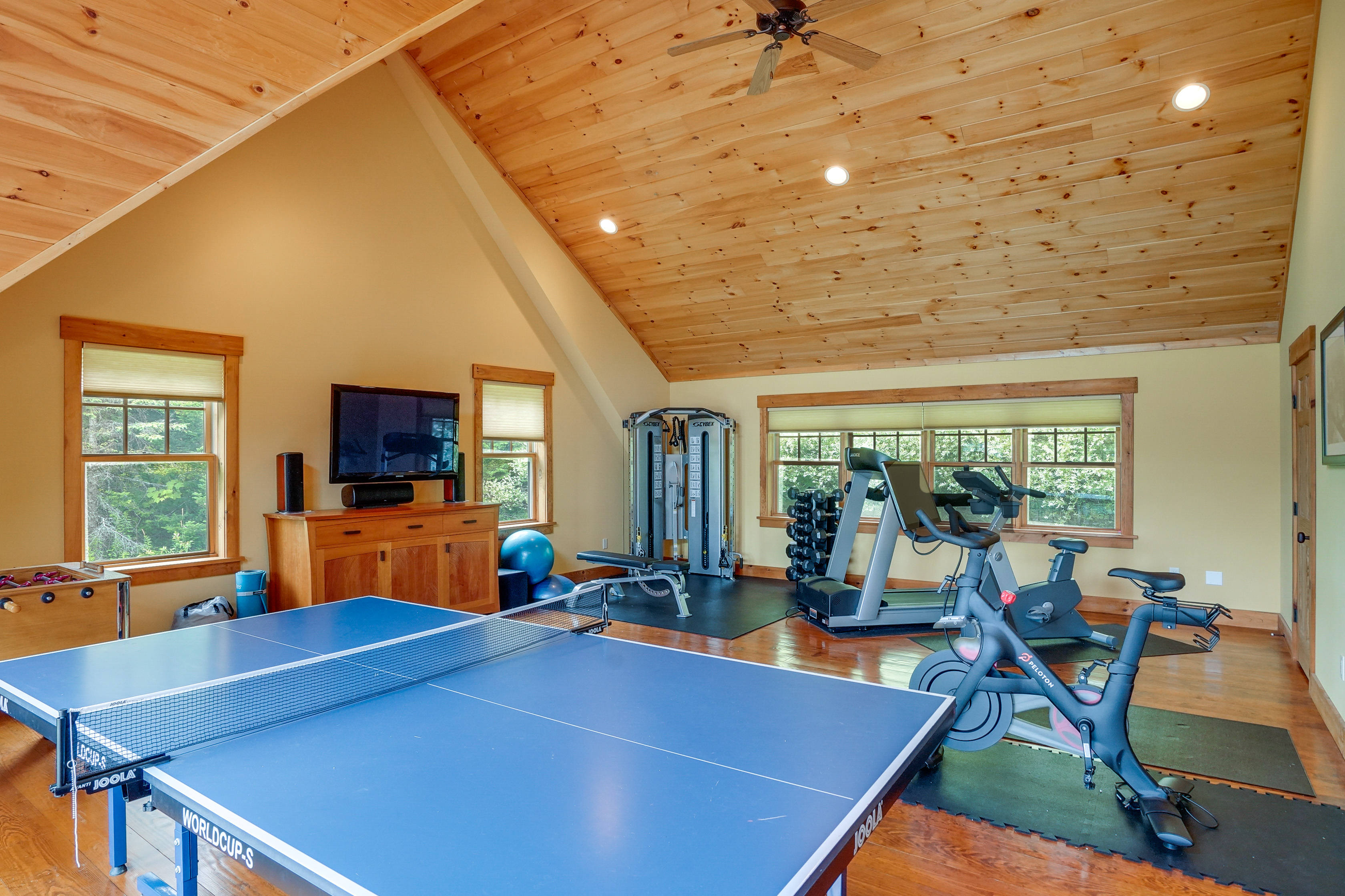 Great for Groups! Spacious Extended Stay in Ludlow - 586159 - Photo 4