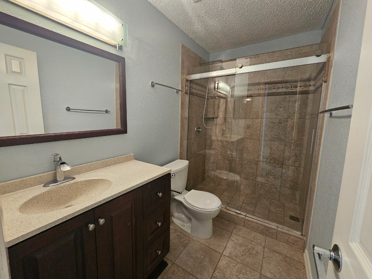 Spacious Furnished Townhome in Carrollton, TX - Photo 12