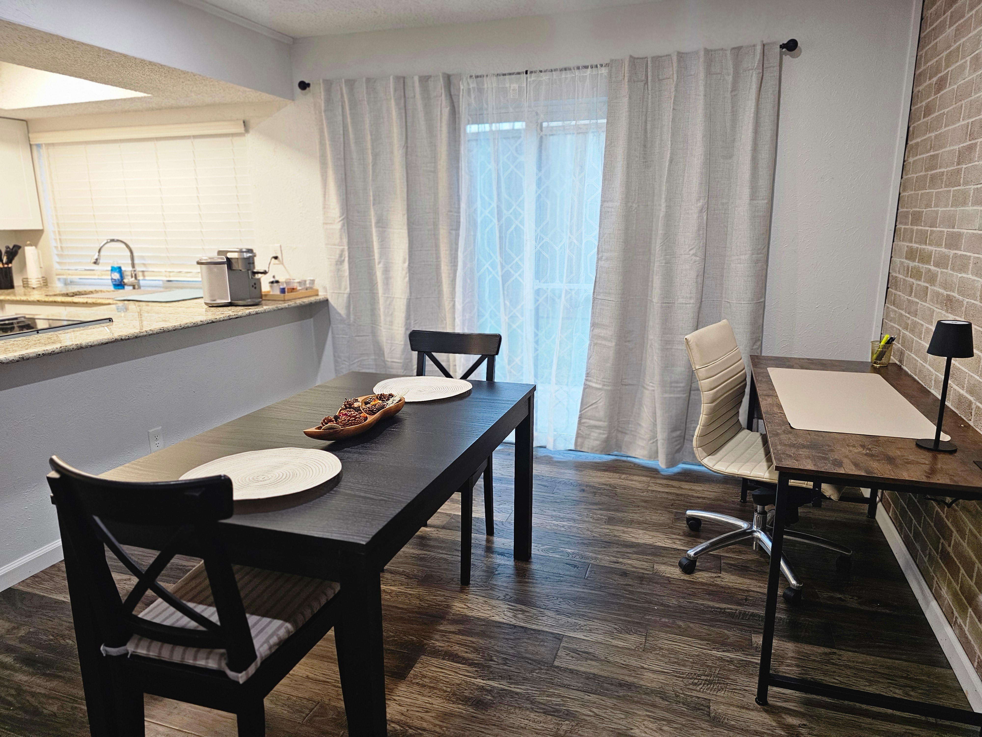 Spacious Furnished Townhome in Carrollton, TX - Photo 8