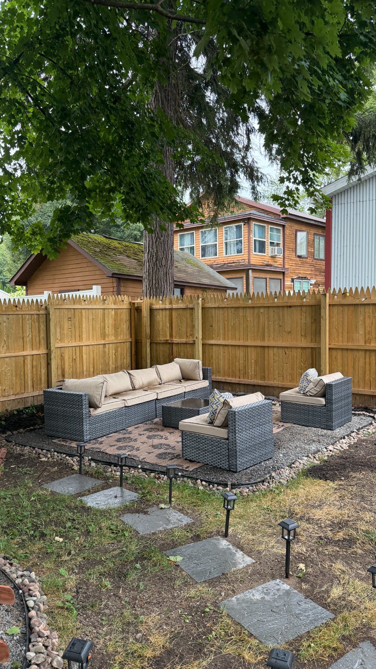 Renovated Furnished 2BR | Hot Tub, Fire Pit + 2 Parking Spots - Photo 7