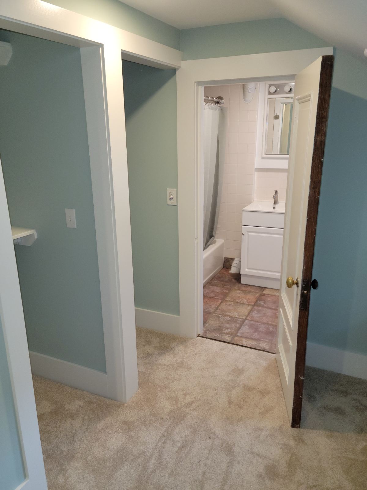Renovated Apartment in the Hamlet of Hoosick --Direct Access Route 7 East to Albany West to Benningt - Photo 4