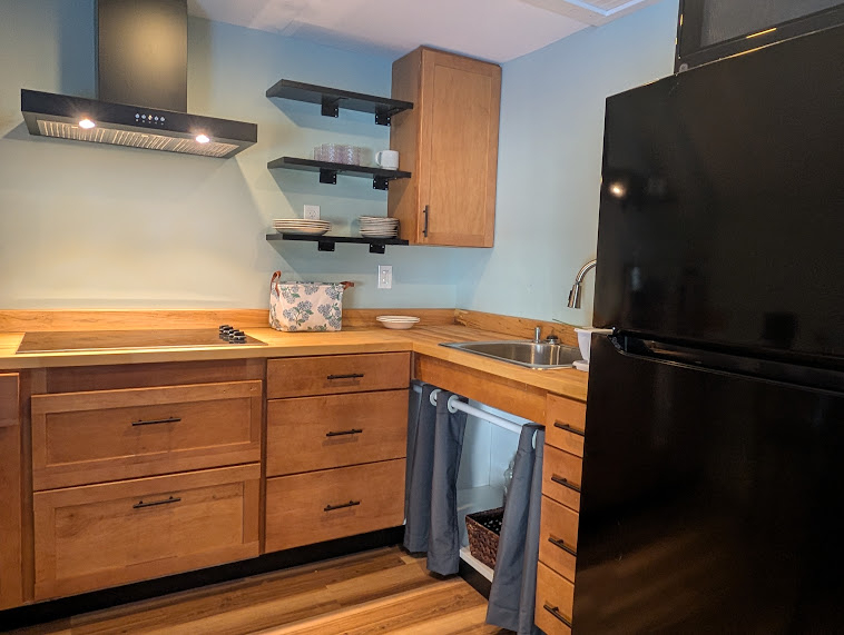 Renovated Apartment in the Hamlet of Hoosick --Direct Access Route 7 East to Albany West to Benningt - Photo 10