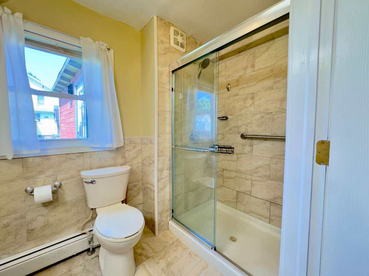 Walk to Downtown + Saratoga Hospital | Furnished 1BR | W/D + Parking - Photo 4