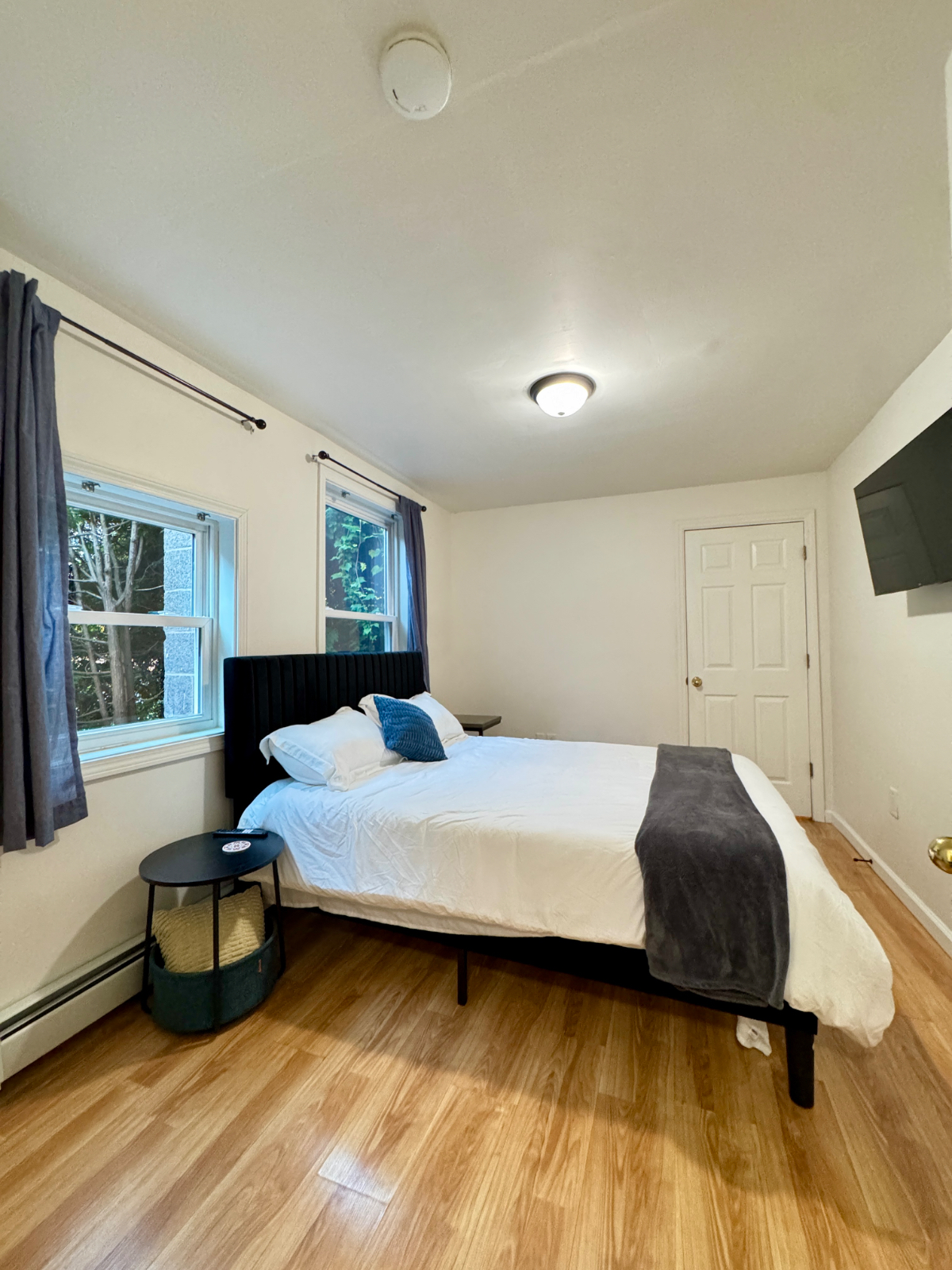 Walk to Downtown + Saratoga Hospital | Furnished 1BR | W/D + Parking - Photo 3