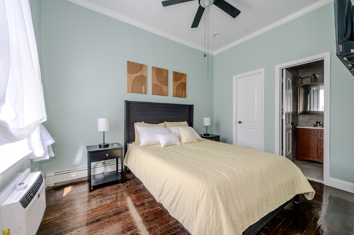Minutes away from NYC-The Bronx Nest | Spacious Furnished Home for Work & Extended Stays NEST 1 - Photo 8