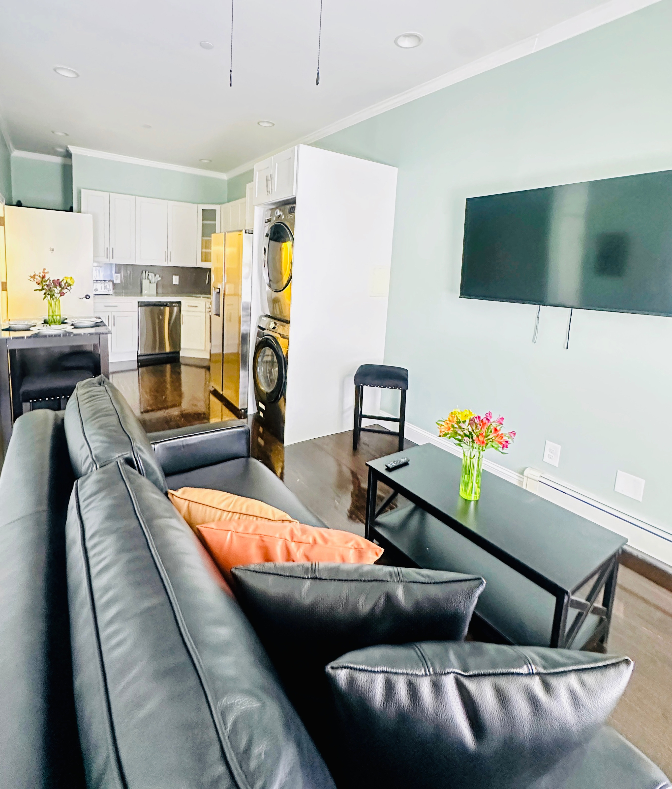 Minutes away from NYC-The Bronx Nest | Spacious Furnished Home for Work & Extended Stays NEST 1 - Photo 4