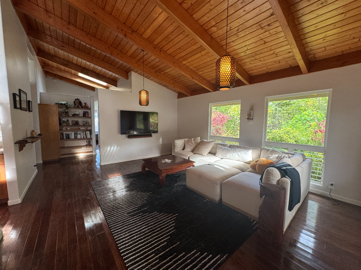 Calm, Peaceful, Rural, Hawaii Living - Photo 2
