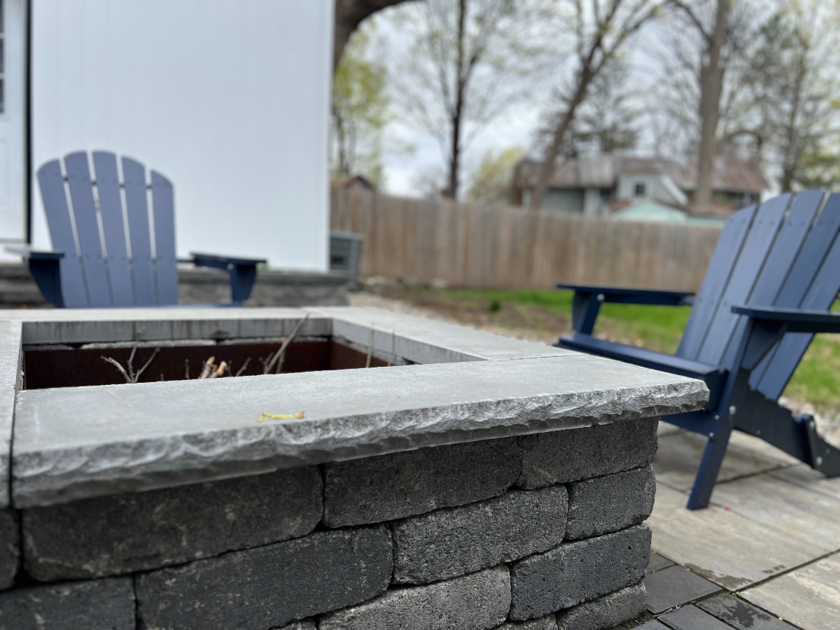 Walk to Track & Broadway | King Suite + Outdoor Dining & Fire Pit - Photo 3