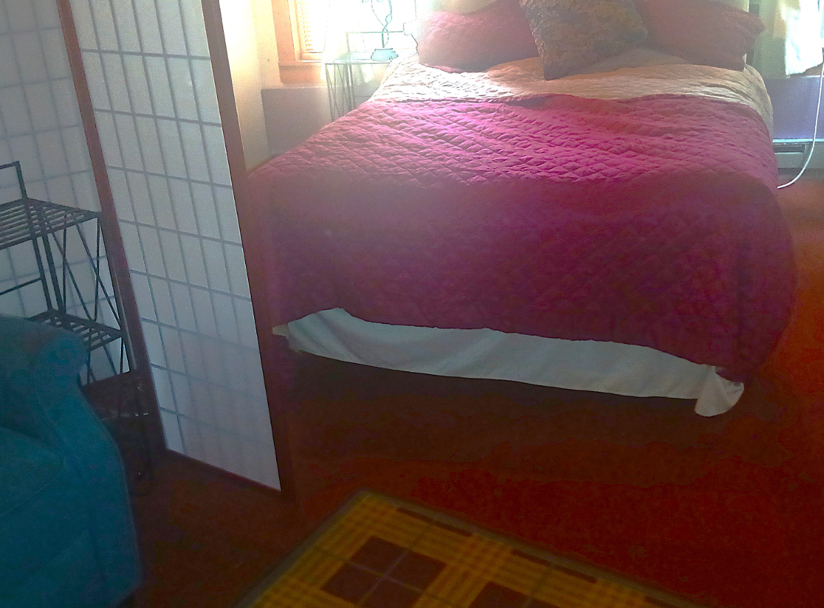 Convenient comfort in beautiful Hudson Highlands setting, with easy access to NYC - Photo 3